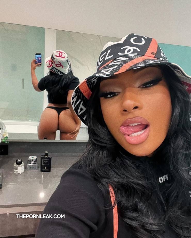 Megan Thee Stallion Nude Sex Tape Leaked19