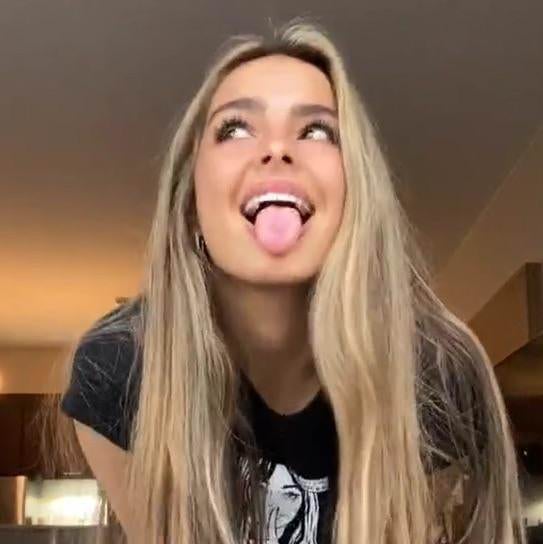 TikTok Star Addison Rae Nude Sex Tape Leaked032