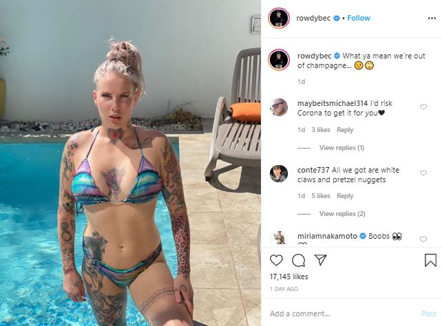 Topless bec rawlings Jessica Penne