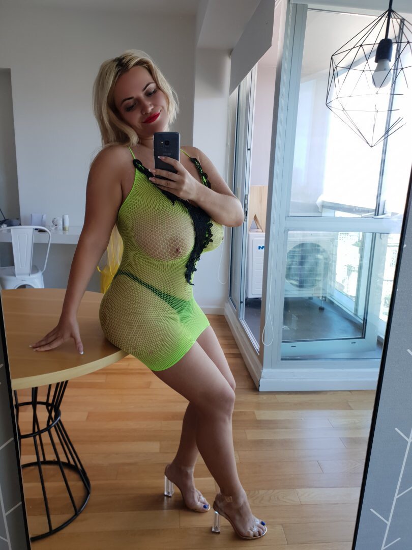 FULL VIDEO: Olyria Roy Nude Onlyfans Leaked! 