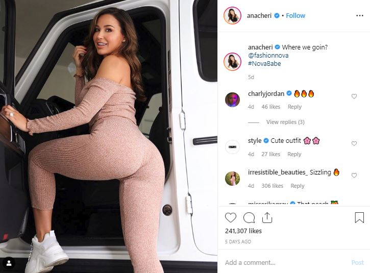 Ana Cheri – Taking a bath – Private Snapchat leak ⋆ - Capture