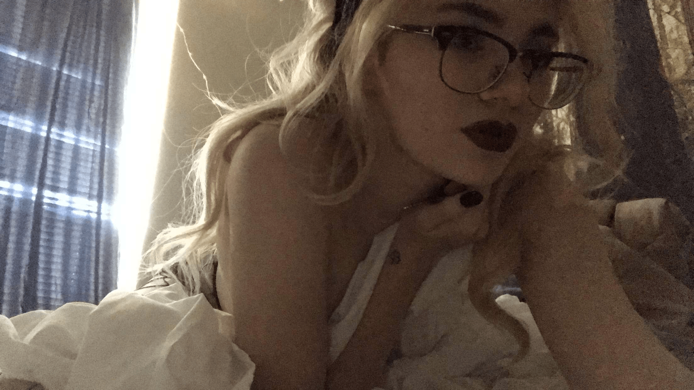Cloveress ASMR sextape and nudes porn leaks online from onlyfans! 