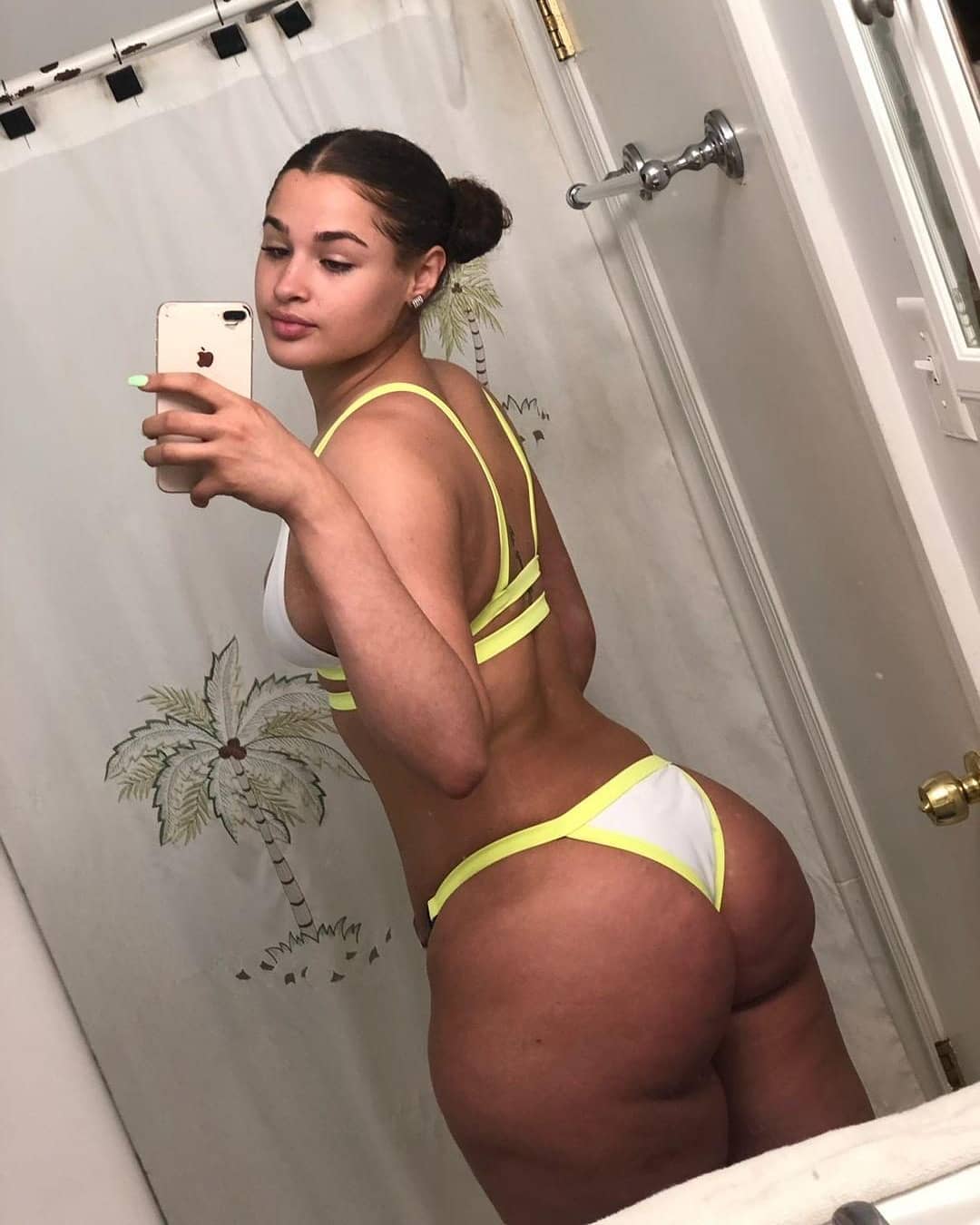 fapfappy.com Janae Girard Nude - OnlyFans Leaked Nudes.