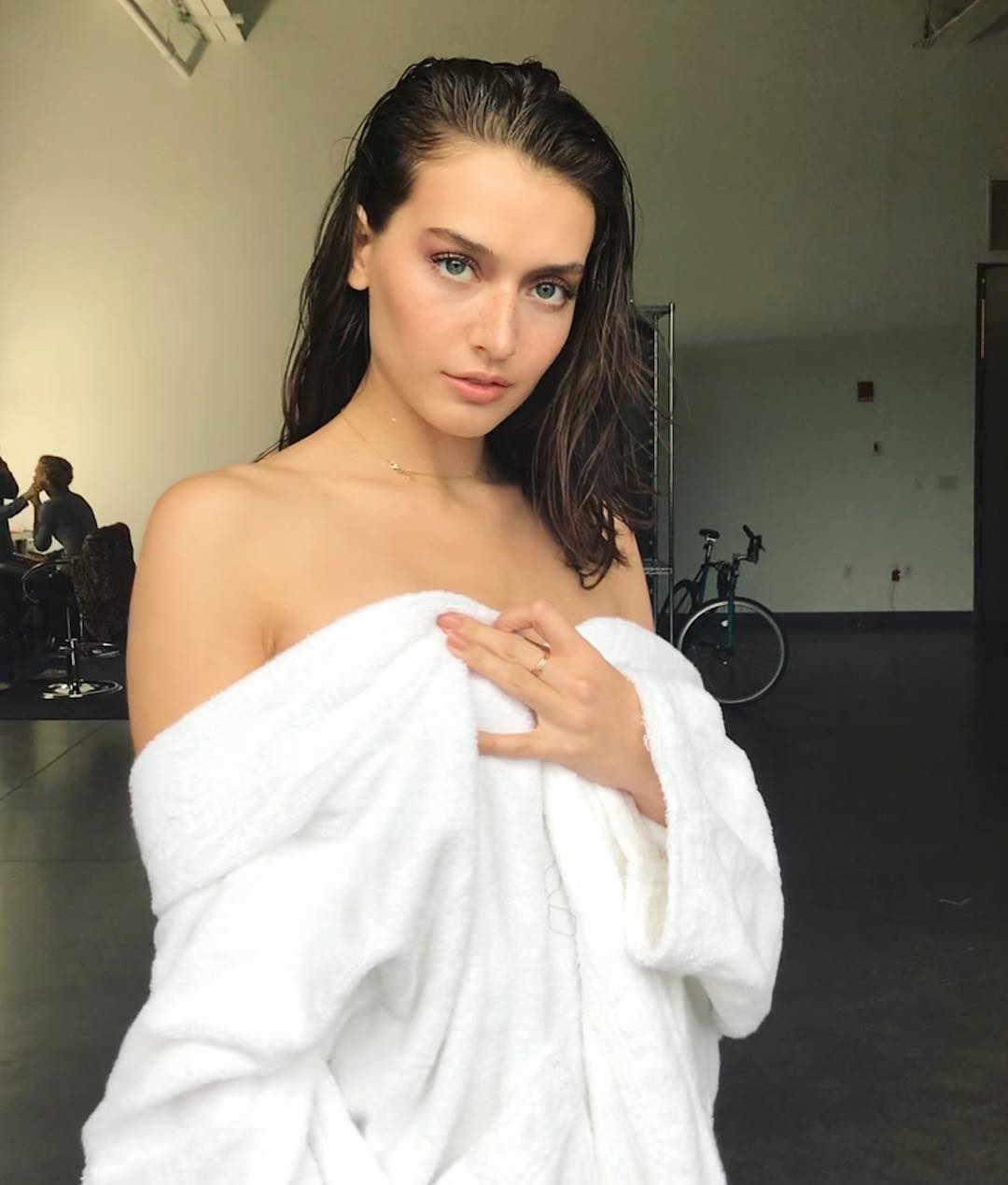 Topless jessica clements Braless Jessica