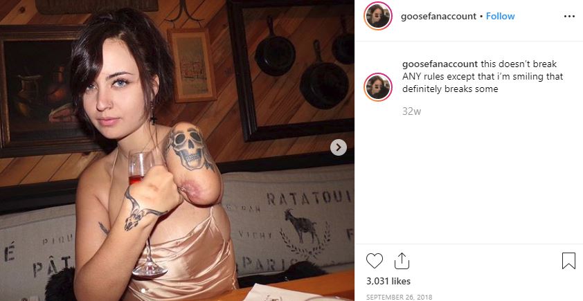 Lauren Duck – Fully nude – Famous from No Jumper Interview ⋆ - Capture