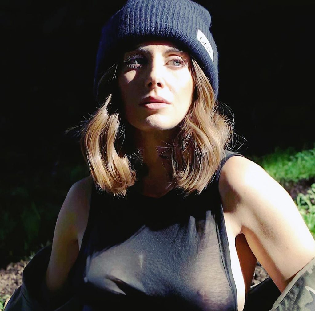 Alison Brie Nude Leaked Photos