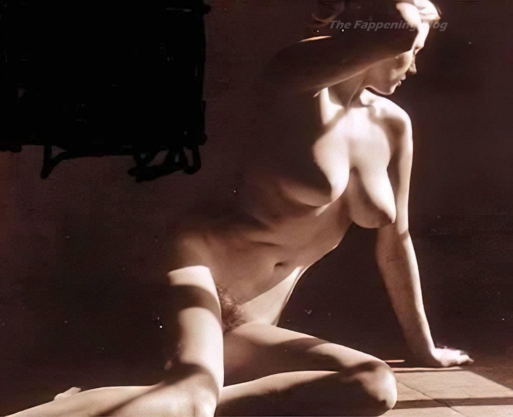 Golden Age of Hollywood: Anita Ekberg Nude & Sexy (16 Photos) .