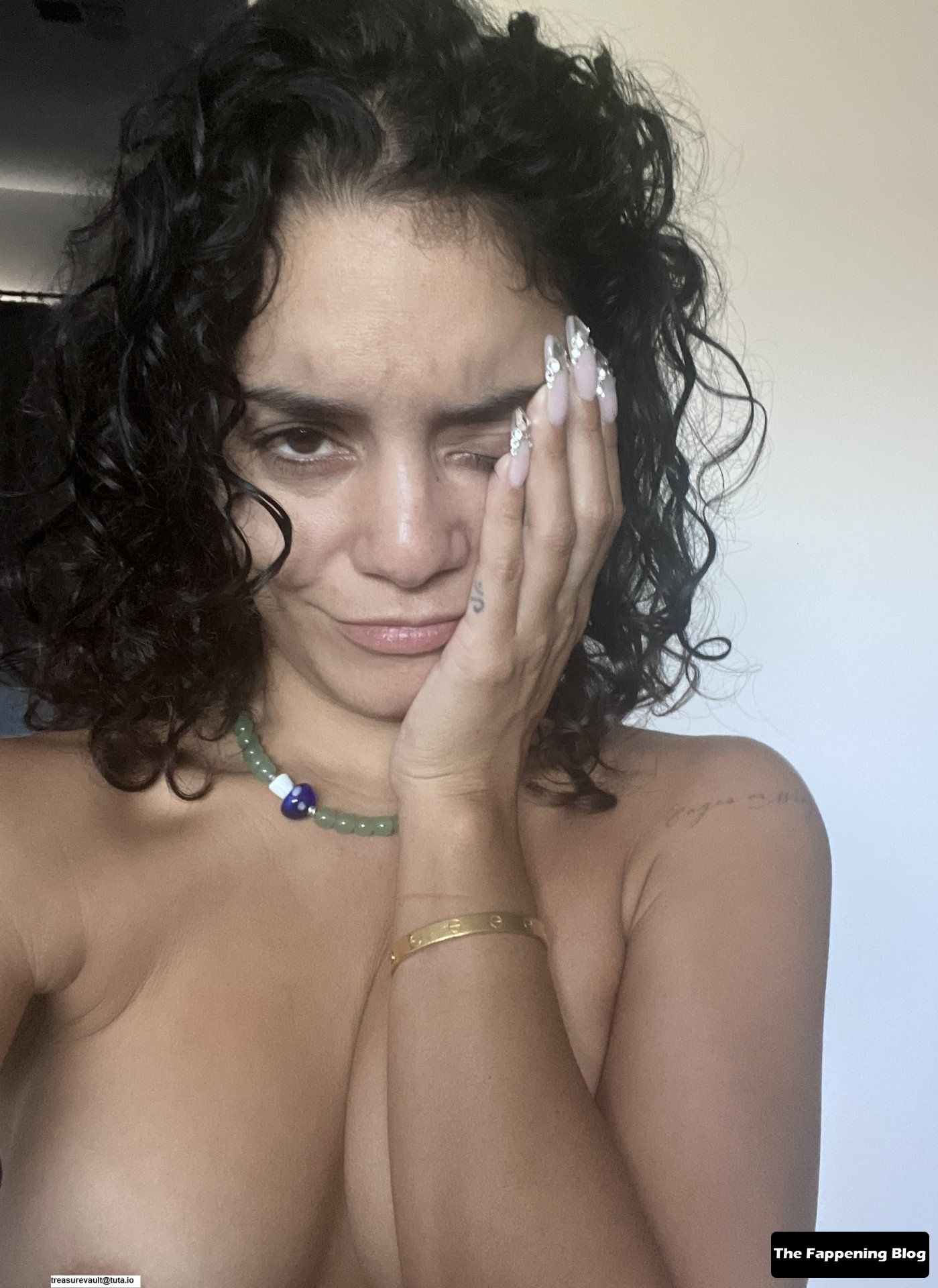 Vanessa Hudgens Leaked Nude Pics