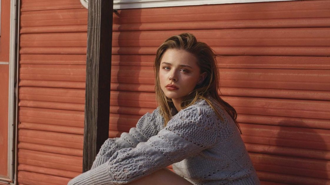 Chloe Grace Moretz Sexy (4 Pics) - OnlyFans Leaked Nudes