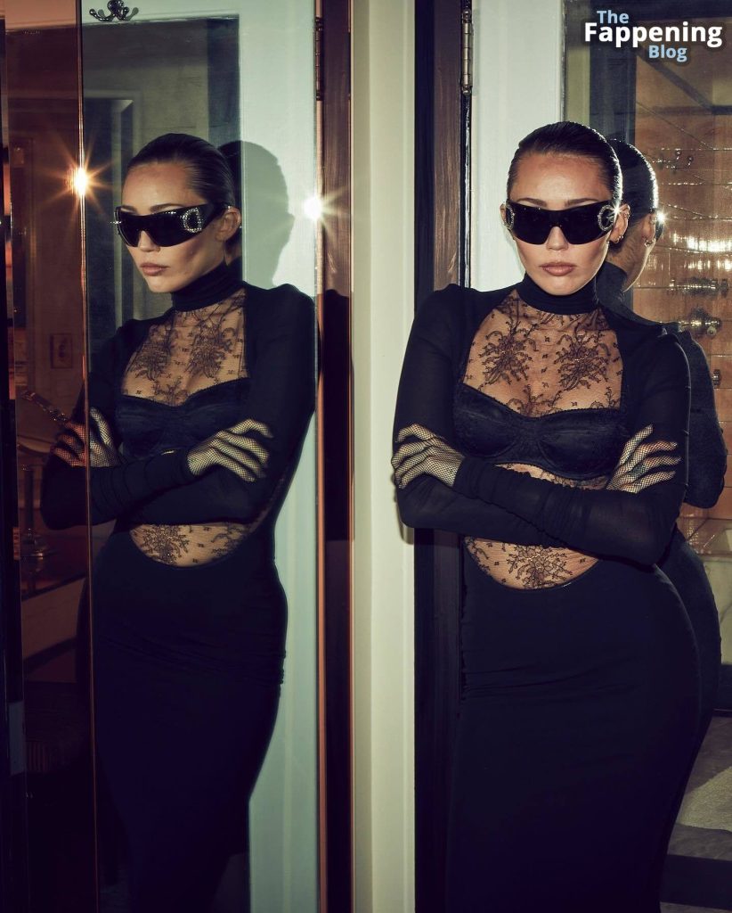 miley cyrus Archives - OnlyFans Leaked Nudes