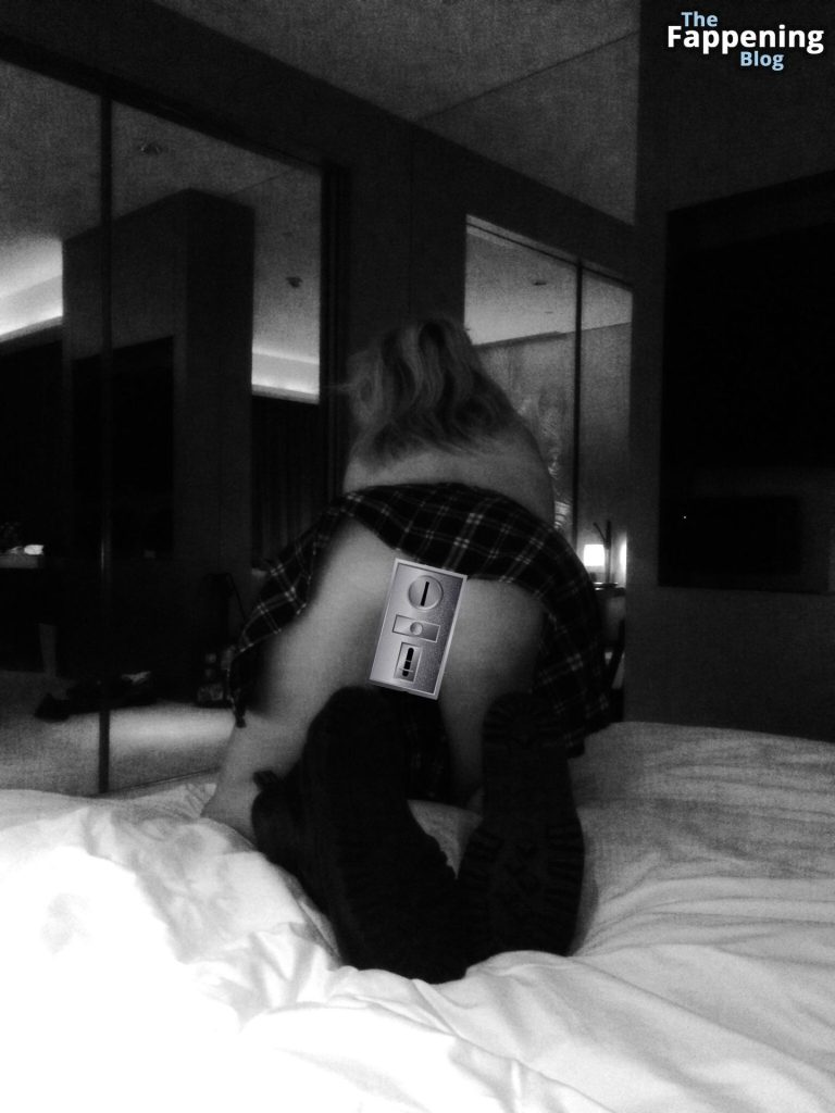 Ellie Goulding Nude (43 Photos) 18