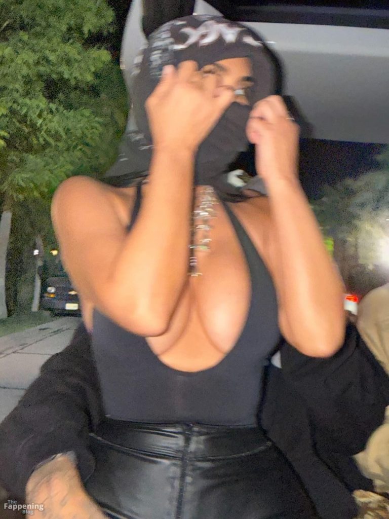 Kim Kardashian Shows Off Her Huge Boobs at Coachella (20 Photos) 16