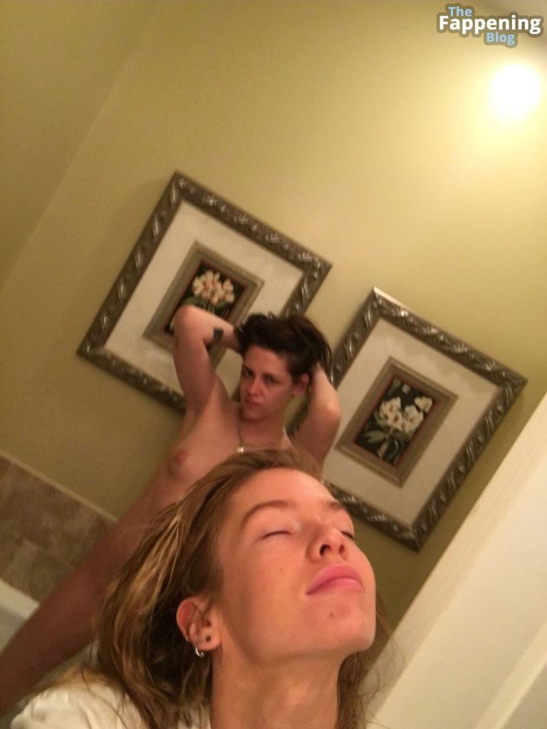 Kristen Stewart Nude (15 Photos) 9