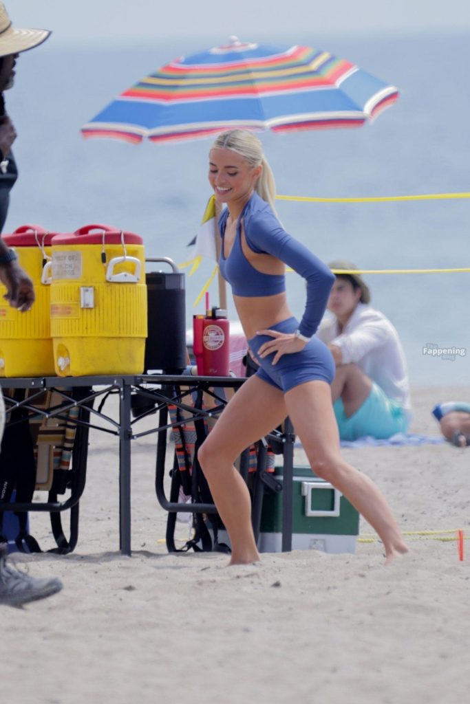 Olivia Dunne Shows Off Her Cameltoe, Ass and Legs on the Beach in Santa Monica (49 Photos) 19