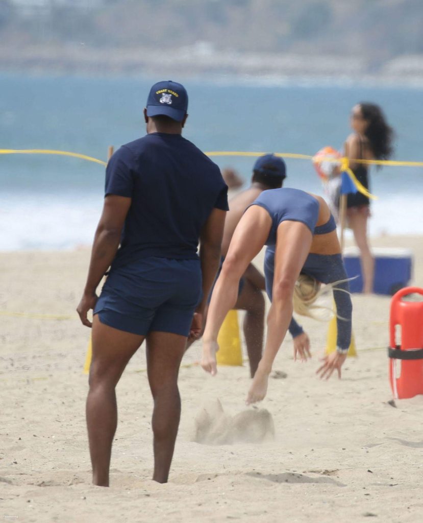 Olivia Dunne Shows Off Her Cameltoe, Ass and Legs on the Beach in Santa Monica (49 Photos) 25