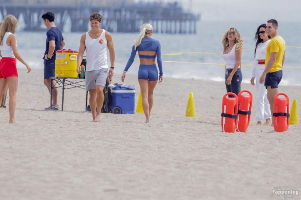 Olivia Dunne Shows Off Her Cameltoe, Ass and Legs on the Beach in Santa Monica (49 Photos) 9