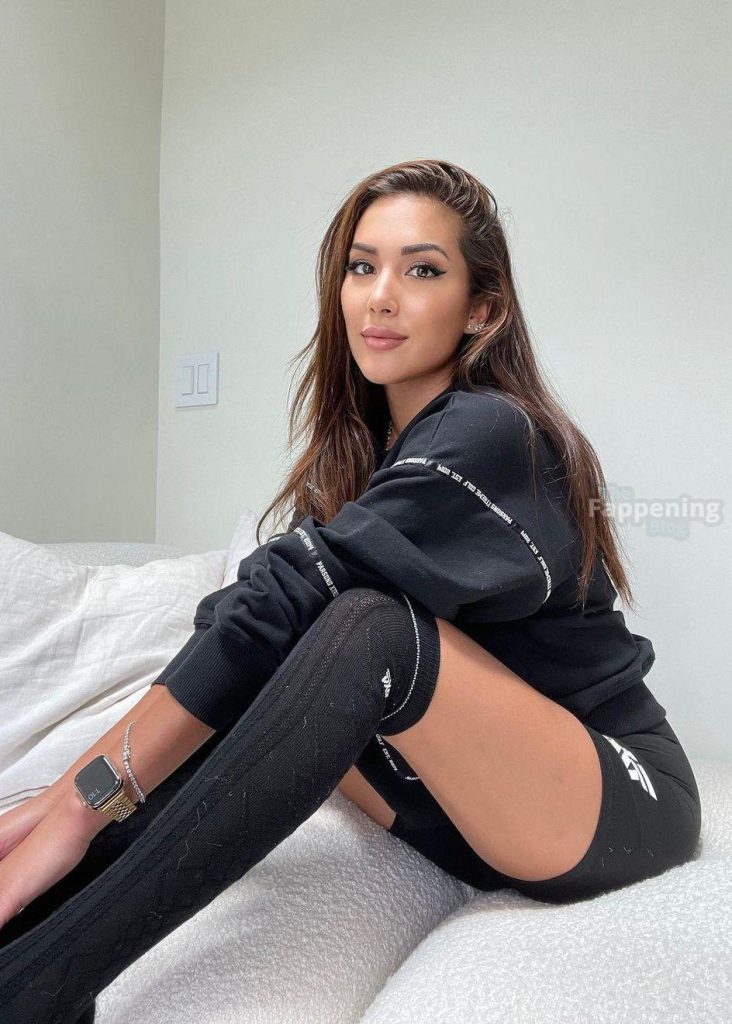 Therese Holland Sexy (9 Photos) 6