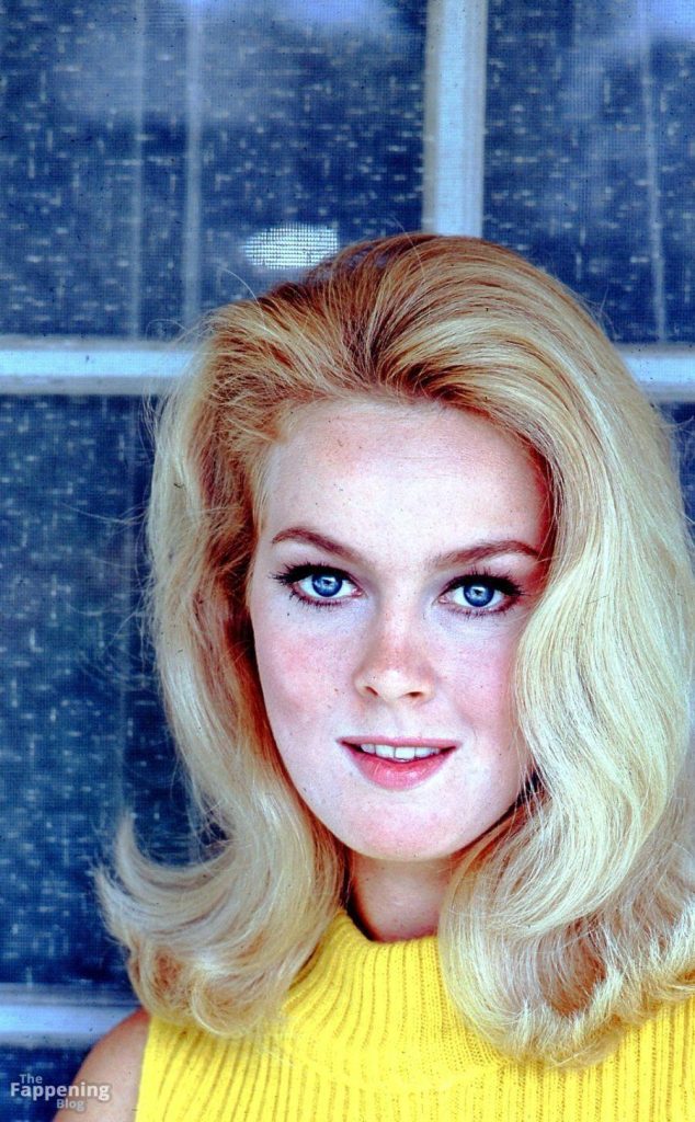 Venita Wolf Sexy (14 Photos) 11