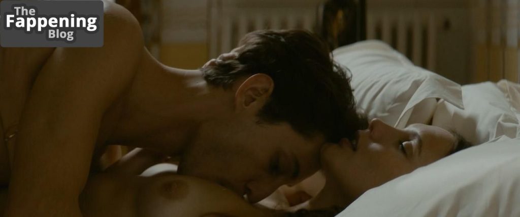 Ana Girardot Nude & Sexy Collection (22 Pics) 20