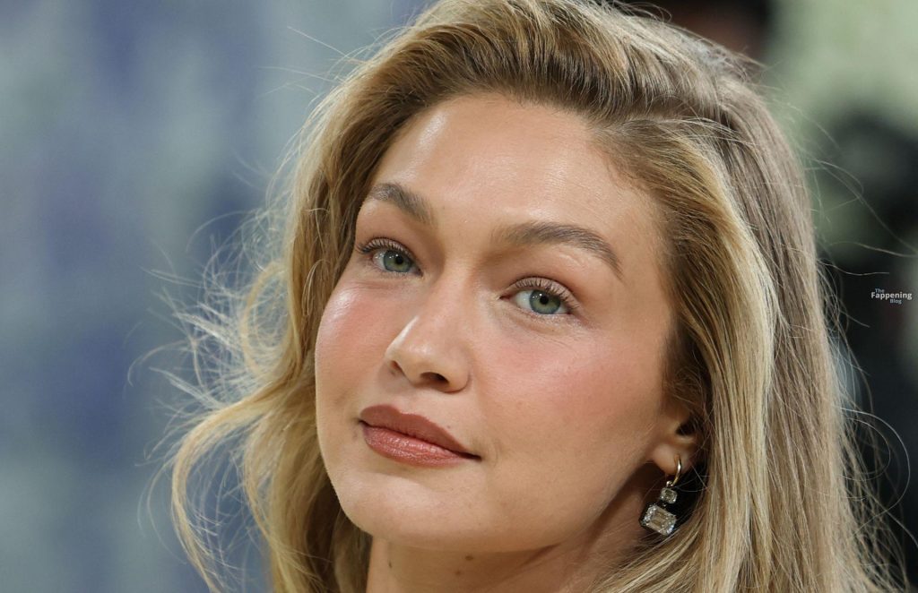 Gigi Hadid Goes Braless in a See-Through Dress for the 2026 Met Gala (123 Photos) 47