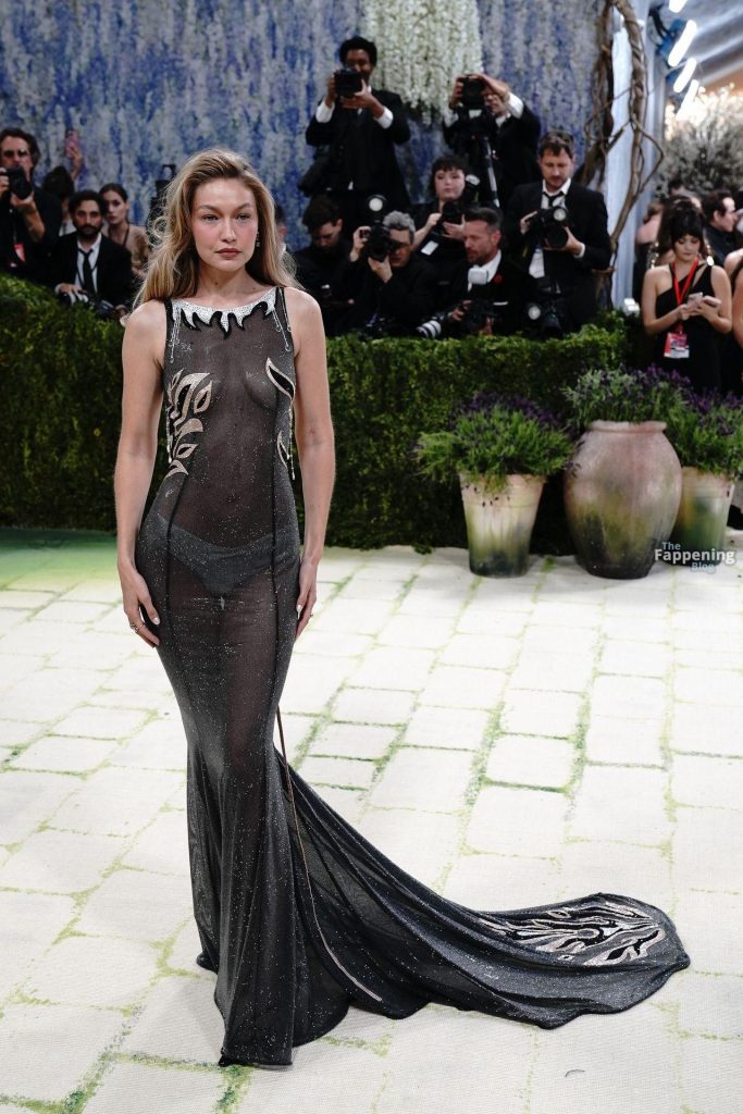 Gigi Hadid Goes Braless in a See-Through Dress for the 2026 Met Gala (123 Photos) 114