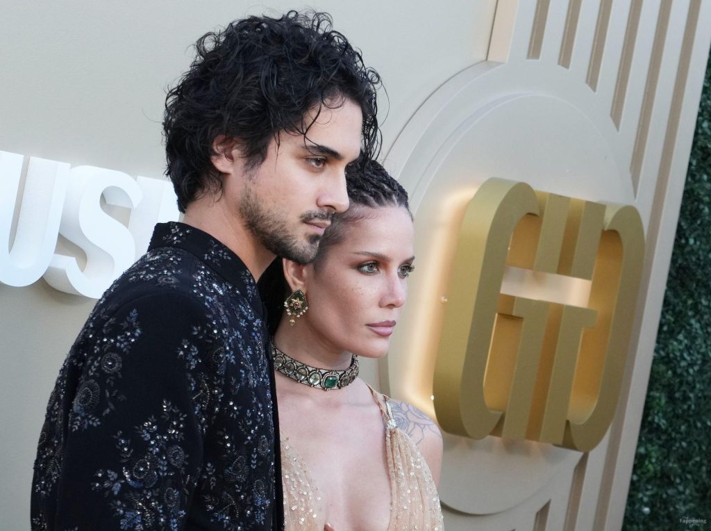 Halsey Flashes Her Nude Tits in a See-Through Dress (47 Photos) 29