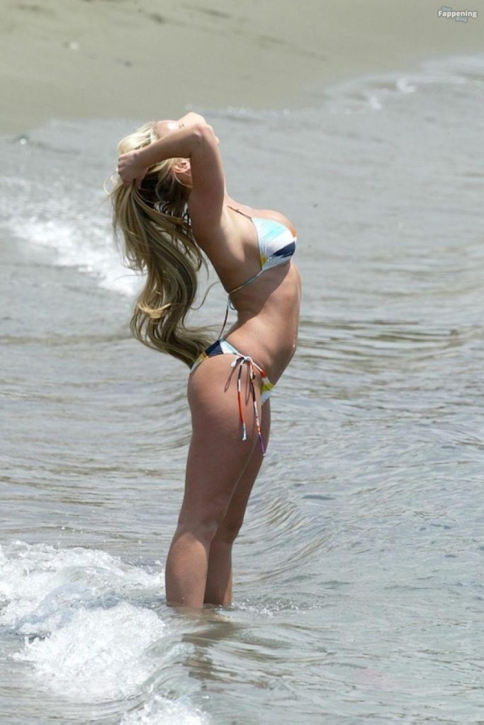 Jennifer Ellison Nude & Sexy Collection (55 Photos) 3