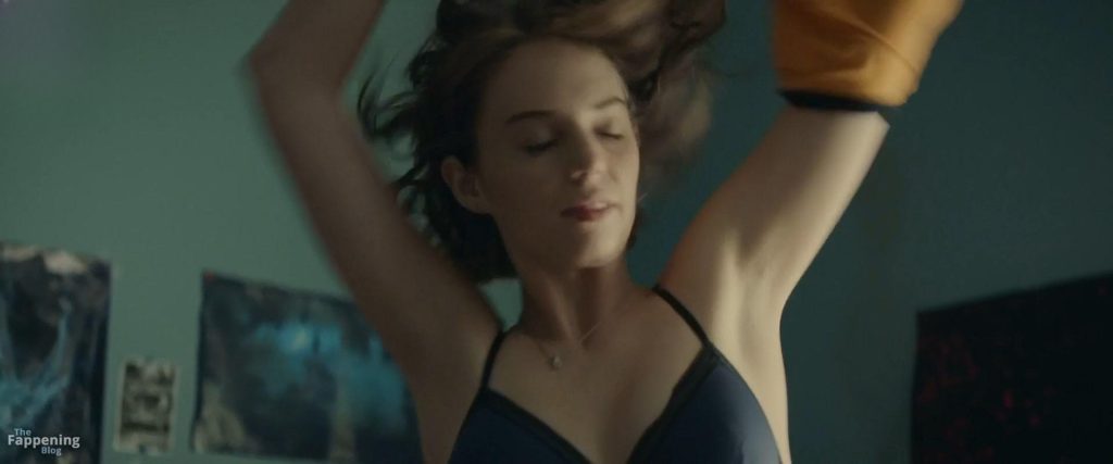 Maya Thurman-Hawke Nude & Sexy Collection (54 Photos) 2