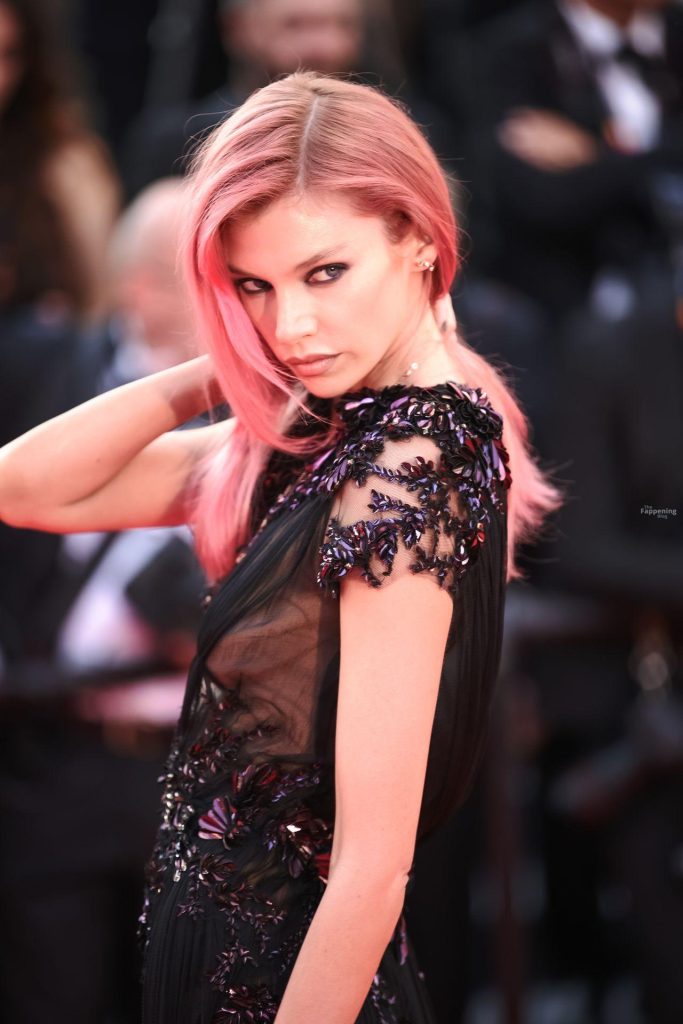 Stella Maxwell Looks Hot in a Gucci Dress at the Cannes Closing Ceremony (63 Photos) 14
