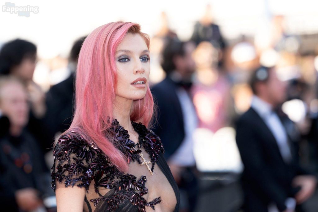 Stella Maxwell Looks Hot in a Gucci Dress at the Cannes Closing Ceremony (63 Photos) 53