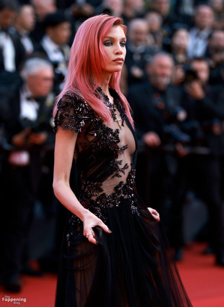 Stella Maxwell Looks Hot in a Gucci Dress at the Cannes Closing Ceremony (63 Photos) 30